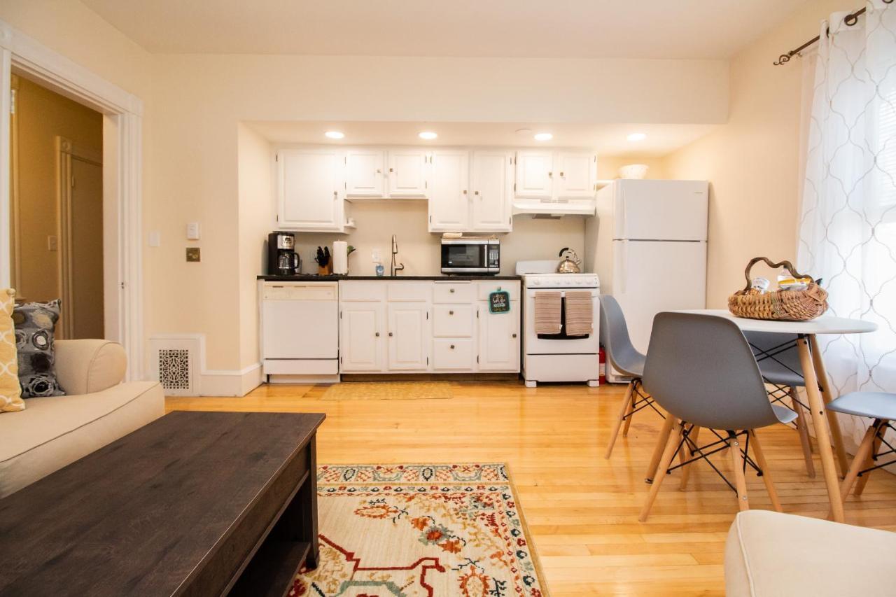 Bright, Newly Renovated 1Bed, 1Bath, Close To Bc, St. Elizabeths, Sleeps 4 Boston Exterior photo